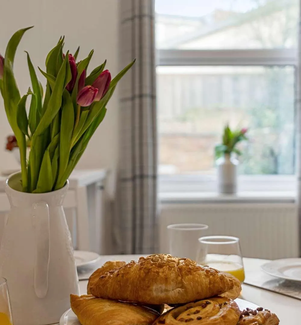 Exeter Station House - Short Stays Uk Ltd بيت للعطل