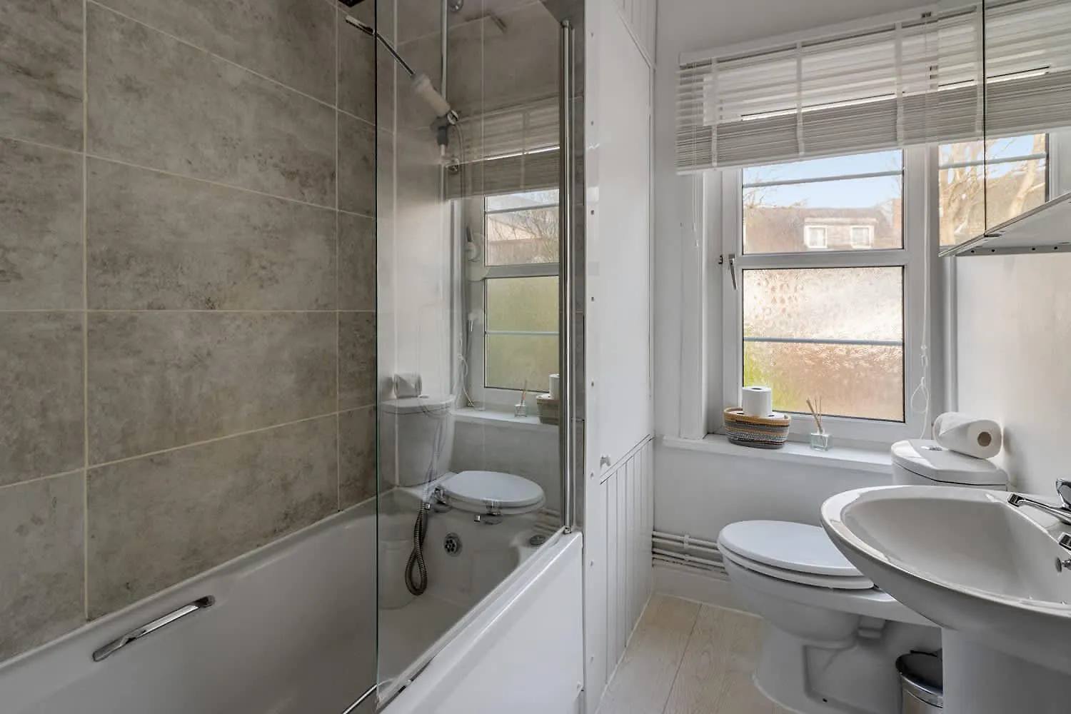 Exeter Station House - Short Stays Uk Ltd 0*,  United Kingdom